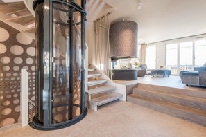 Imagen sin descripción, 3 de 68, botón