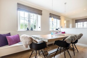 Unclassified image, 3 of 28, button - Strandhaus - Hausteil im Eg,ug,og,dg ca. 157qm Nutzfl., Nichtraucher, Haustiere Nicht Erlaubt (Wenningstedt-Braderup (Sylt))