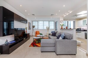 Apartment | 1 bedroom, soundproofing, iron/ironing board, cots/infant beds - The Jewels Tower (Dubai)