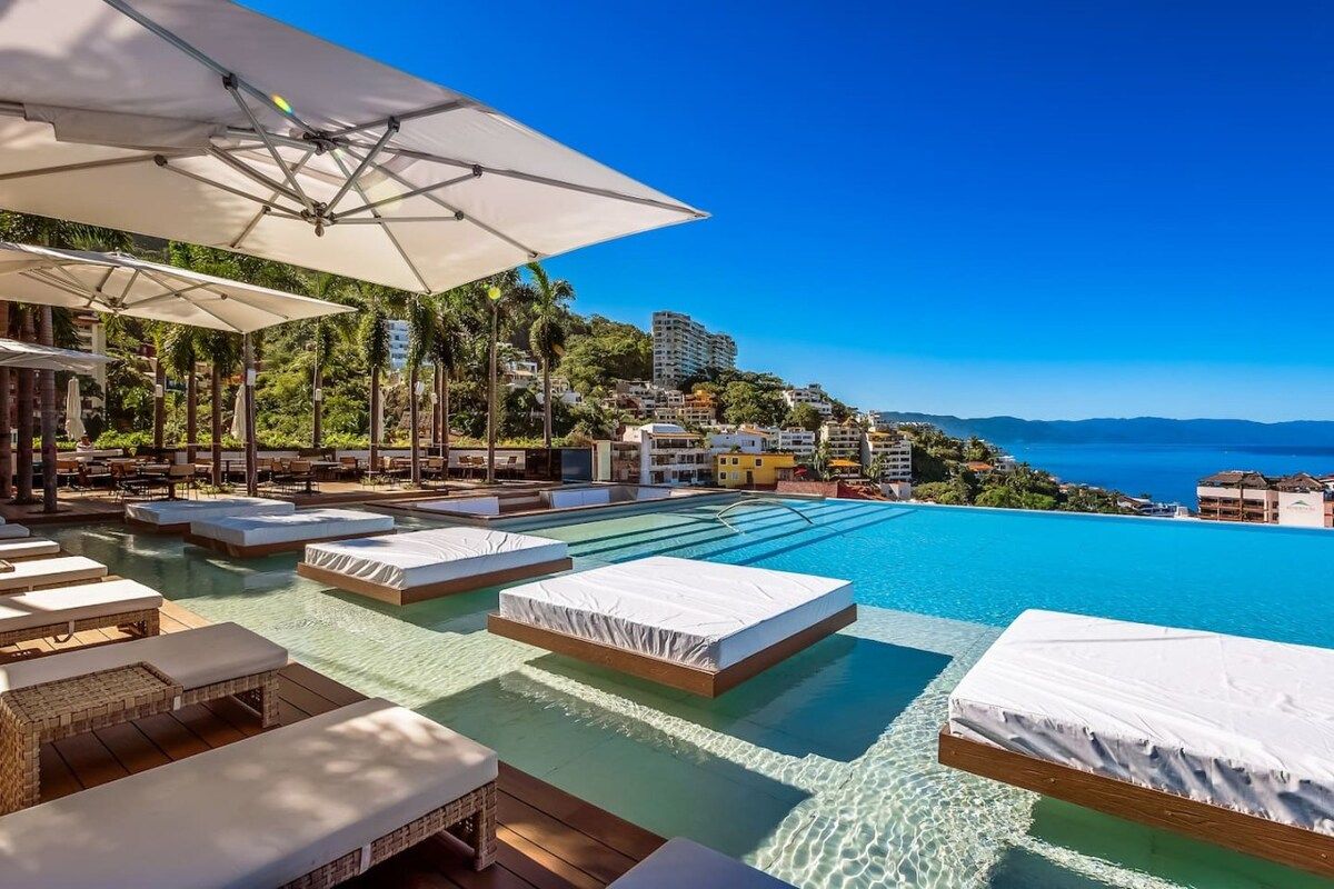 Pool view