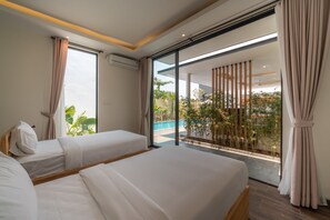 Villa – deluxe | 3 soverom, skrivebord, strykejern/-brett og sengetøy
