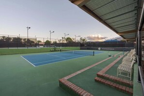 Sport court - Contemporary Condo w Panoramic Views in Sunrise CC (Rancho Mirage)