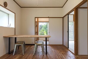 Interior - Denpaku Tokunoshima (Amagi)