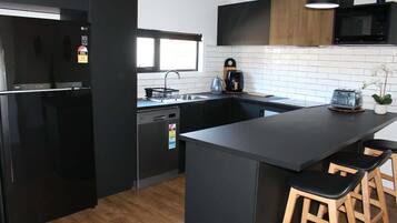 Fridge, microwave, oven, stovetop