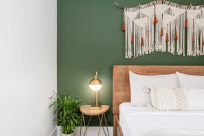 1 habitación, tabla de planchar con plancha, internet y ropa de cama 
