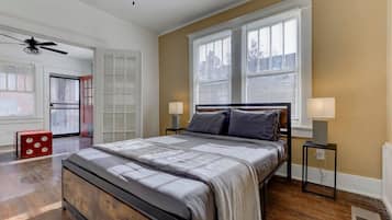 1 bedroom, desk, iron/ironing board, free WiFi
