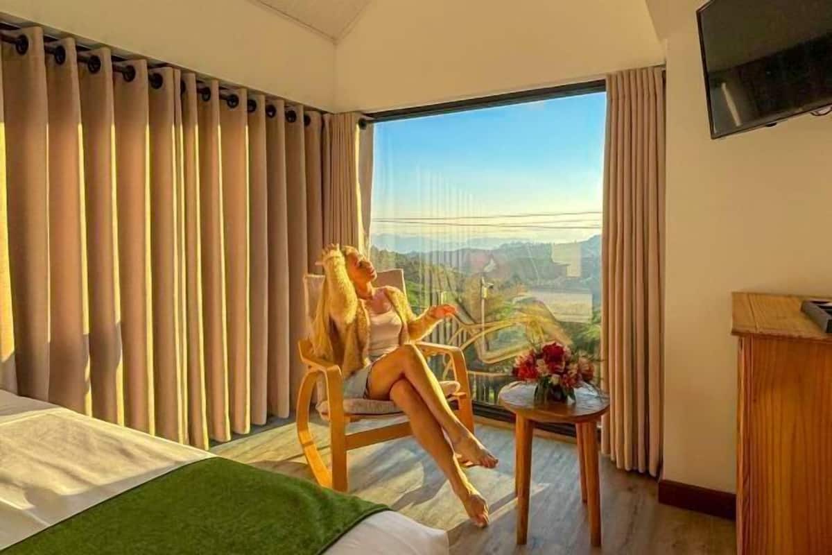 Roupas de cama premium, ferros/tábuas de passar roupa, Wi-Fi de cortesia