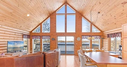 Hill Road Chalet on Benoit Lake in Spooner WI