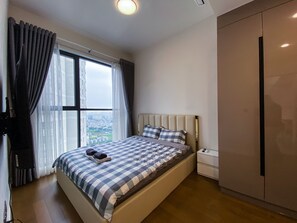 2 chambres, fer et planche à repasser, Wi-Fi, draps fournis