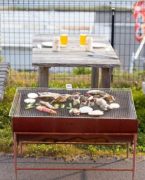 Outdoor dining - Myojinzakiso (Minamisanriku)