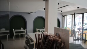 Exterior - Patong Triple P  (Patong)