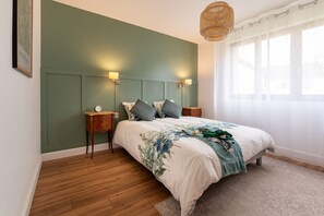 7 chambres, fer et planche à repasser, Wi-Fi gratuit, draps fournis