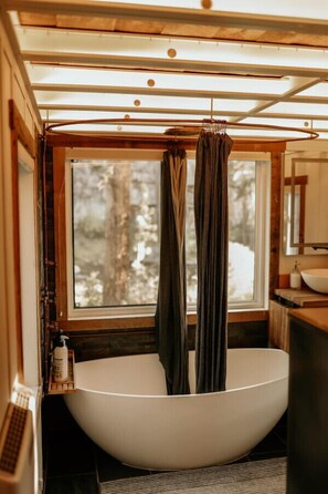 風筒、提供毛巾