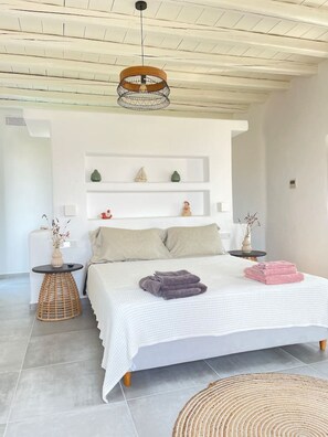 4 chambres, fer et planche à repasser, lit parapluie, Wi-Fi gratuit