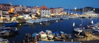 Vacation Home "Casa Silvia Trilo Calagavetta" near Beach with A/C