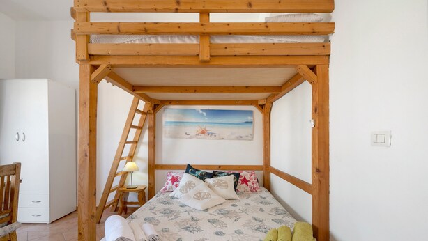 Unclassified image, 1 of 16, button - Studio Apartment "Casa Silvia" with Sea View, Balcony & Air Conditioning (La Maddalena)