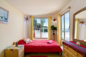1 camera, ferro/asse da stiro, Wi-Fi gratuito, lenzuola
