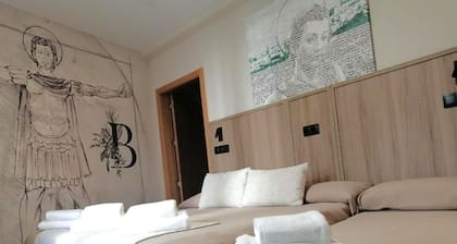 Hospedium DLJ Hostal Temático Desde La Judería