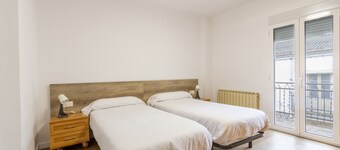 Holiday Home 'Casa Olegari' with Private Terrace, Wi-Fi and Air Conditioning
