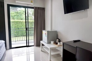 Room - Area 15 Hotel & Apartment (Ongkharak)