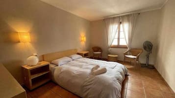 1 chambre, fer et planche Ă  repasser, lit parapluie, Wi-Fi gratuit
