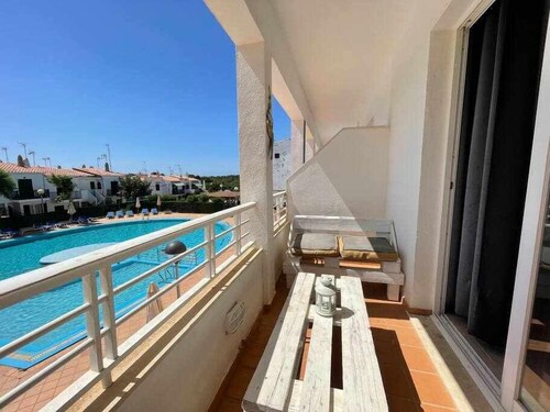 Brut - Apartamento con Piscina