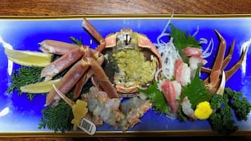 Comida y bebida