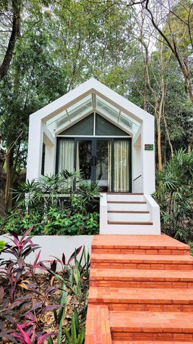 Dara Express by Angkor Green Gardens