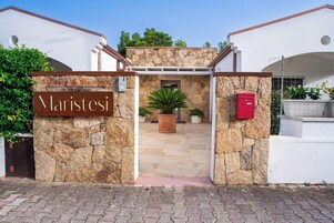 Fachada de la propiedad
