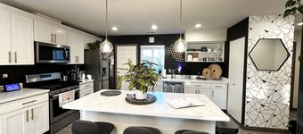 Central Tacoma Homestay -private room-