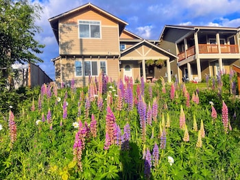 Central Tacoma Homestay -private room-