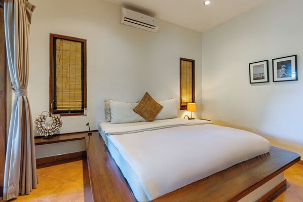 2 bedrooms, in-room safe, individually decorated, individually furnished