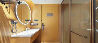 Ji Hotel Xiangyang Dongjin Minfa Century Plaza