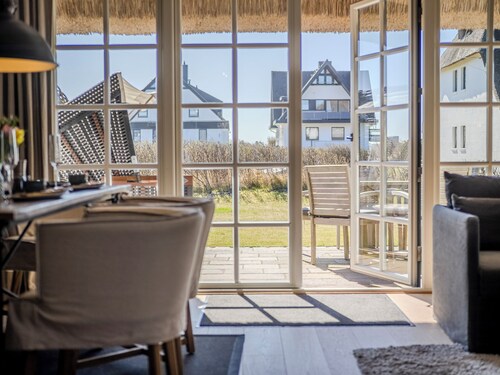 Exkl. Luxus-Hausteil unter Reet mit 4 Zimmern auf ca. 150 m², für bis zu 6 Pers.