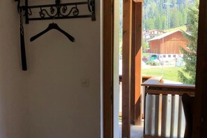 Interior - Abitaziun Silvia Sur Baselgia (Surses)