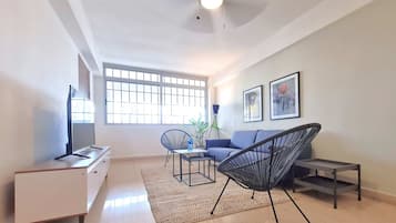 Televisión, oficina