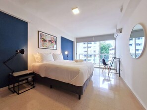 2 bedrooms, desk, iron/ironing board, WiFi