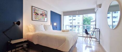 2 bedrooms, desk, iron/ironing board, WiFi