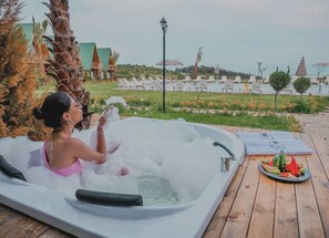 Jetted tub - Bisanthe Panorama Sütlüce Dağ Evleri (Tekirdag)