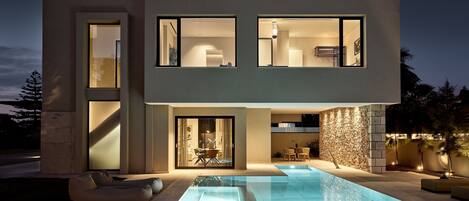 Alberca al aire libre