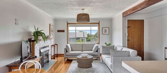 Seabreeze Escape: Your Next Coastal Getaway