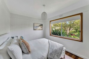 3 quartos, ferros/tábuas de passar roupa, Wi-Fi de cortesia