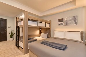 Chambre Familiale | Wi-Fi gratuit, draps fournis