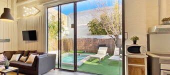 This 4 + 1 bedroom and 3 bathroom dream house