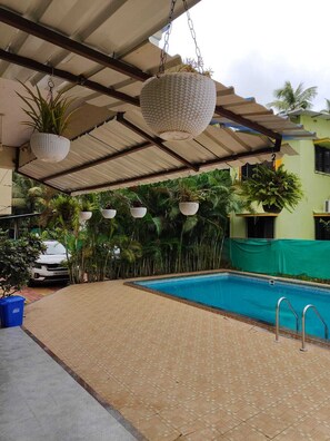 Televisión de pantalla plana