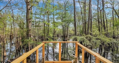 Peaceful Cabin @ Ebenezer Creek