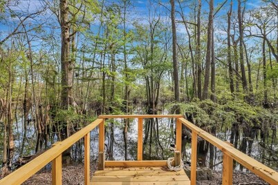 Peaceful Cabin @ Ebenezer Creek