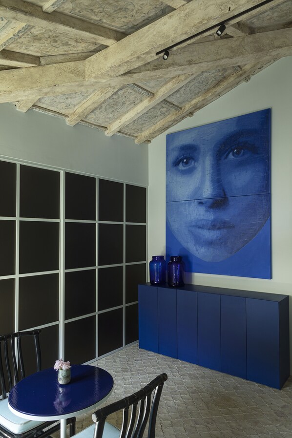 Dagelijks continentaal ontbijt inbegrepen