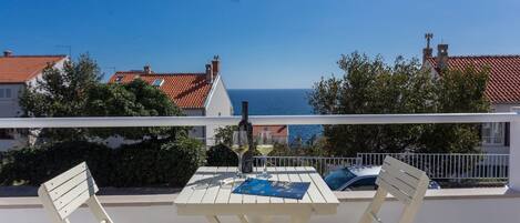 Estúdio clássico, sacada, vista para o mar | Sacada