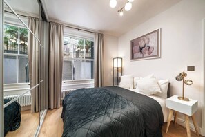 1 bedroom, iron/ironing board, travel cot, free WiFi